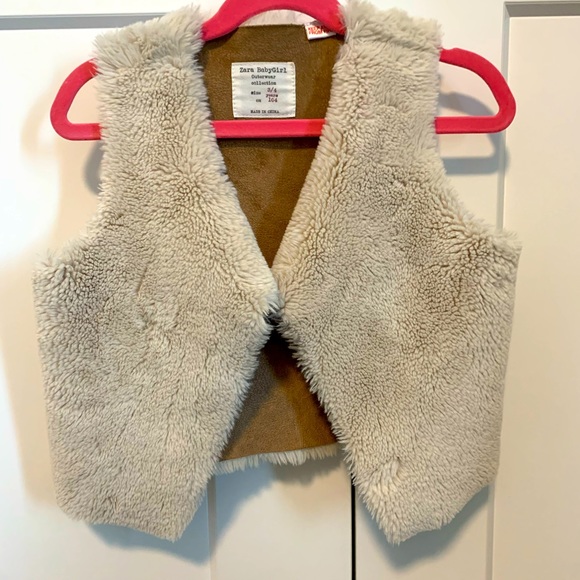 Zara Other - Adorable Zara kids fur vest